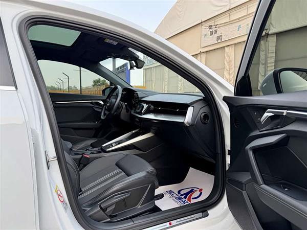 奥迪A3 2022款 Sportback 35 TFSI 时尚运动型