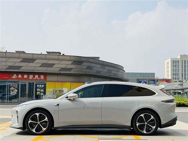 蔚来ET5T 2024款 100kWh Touring
