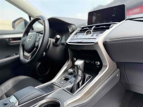 雷克萨斯NX 2018款 200 前驱 锋行版 国V