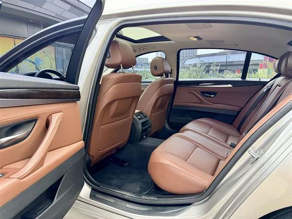 宝马5系 2017款 525Li 领先型