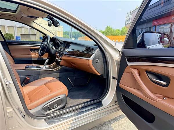宝马5系 2017款 525Li 领先型