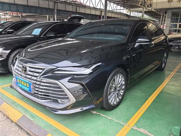 亚洲龙 2024款 双擎 2.0L 尊贵版