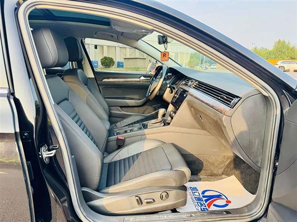 迈腾 2019款 330TSI DSG 豪华型 国V