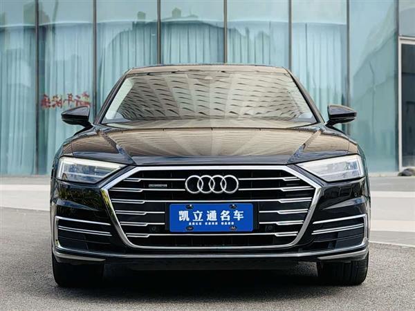 奥迪A8 2018款 A8L 55 TFSI quattro投放版精英型
