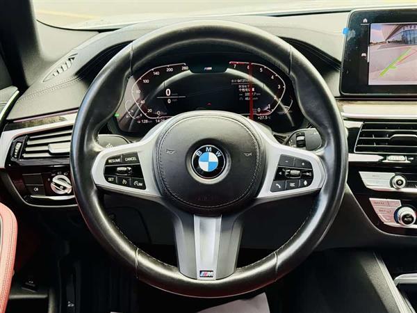 宝马5系 2022款 525Li M运动套装