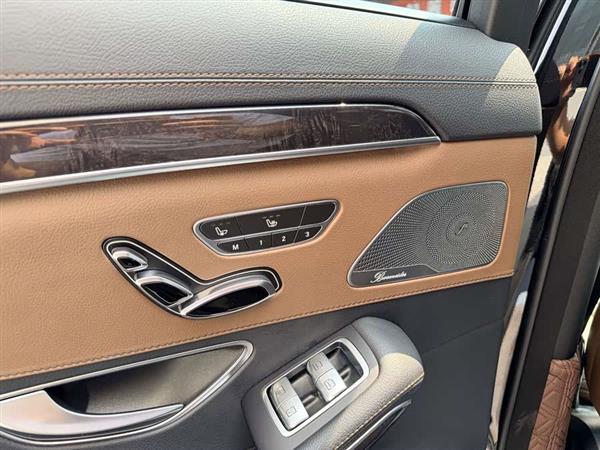 奔驰S级 2016款 S 400 L 4MATIC