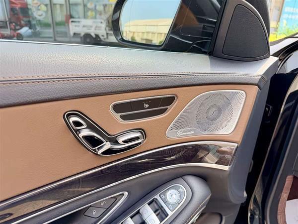 奔驰S级 2016款 S 400 L 4MATIC