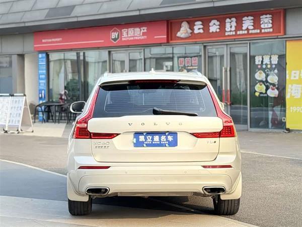 沃尔沃XC60 2019款 T5 四驱智逸版 国V