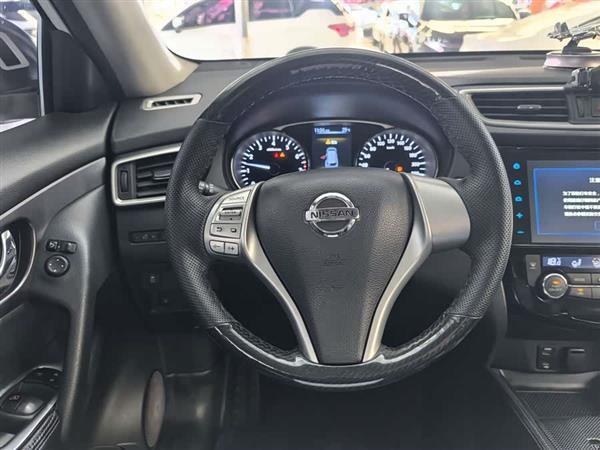 奇骏 2014款 2.0L CVT智领版 2WD