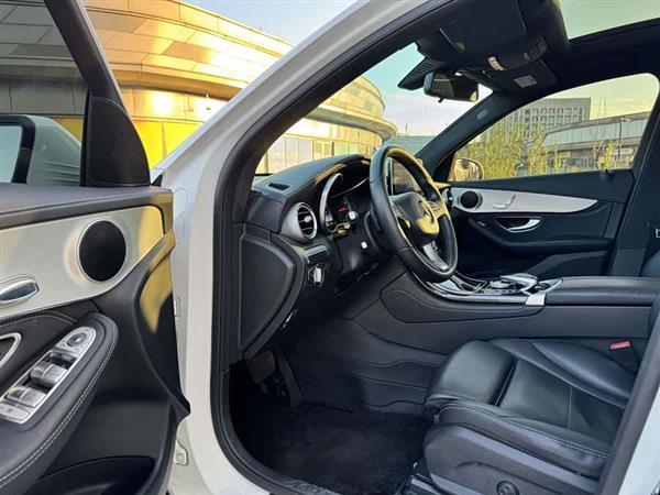 奔驰GLC 2016款 GLC 200 4MATIC