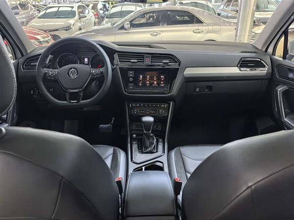 途观L 2019款 330TSI 自动两驱智动豪华版 国VI